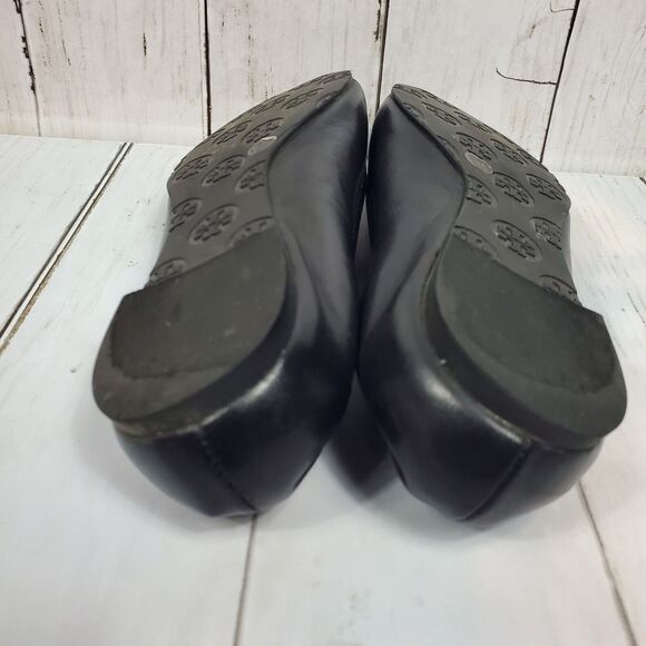 Tory Burch Reva Ballet Flats Size 7 M Black Leather Gold Metallic Logo Comfy GUC - Picture 13 of 13
